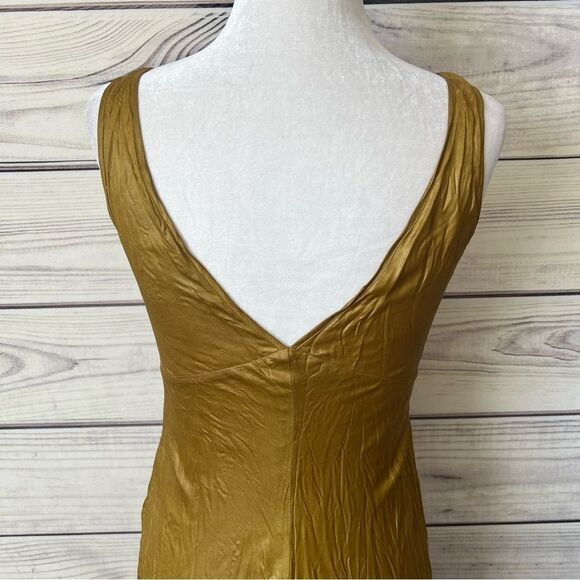 Banana Republic Y2K Gold/Yellow Crinkled Satin Look Dress - Picture 12 of 13